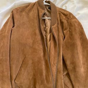 Men brown bomber